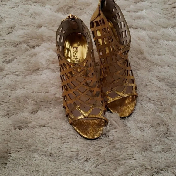 Michael Kors. Gold boots by Michael Kors size 6 - Picture 2 of 3